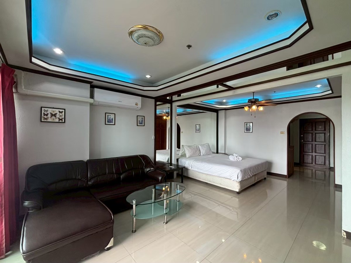 VT6 12/406 Studio Standard - Seaview